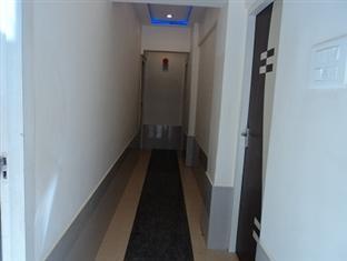 Hotel Royal Palace Malad Ngoại thất bức ảnh